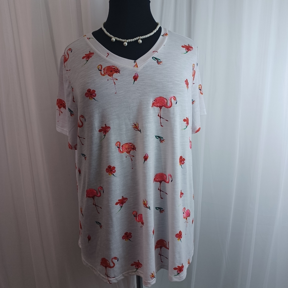 Avenue Flamingo Print White Women's Top Size: 22/24